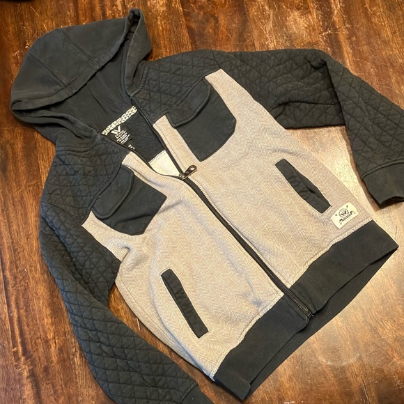 Shaun White Other - Shaun White snowboard sweatshirt boys 8-10 medium